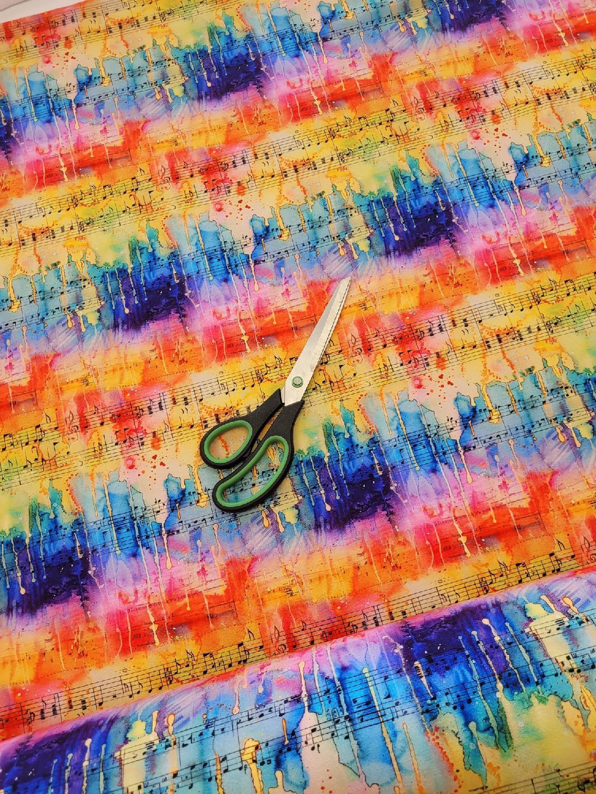 Teplákovina, Notičky rozpité barvičky (E)