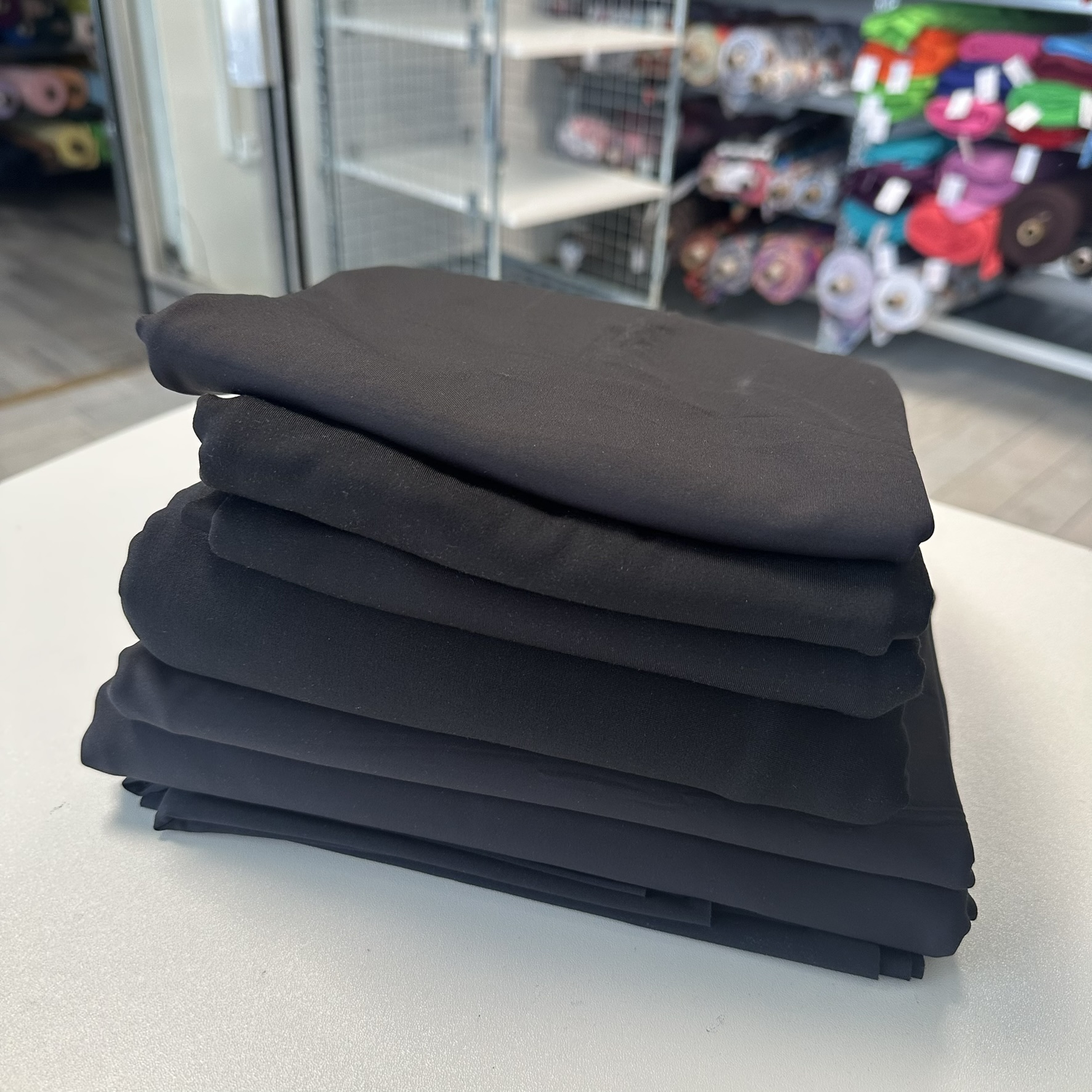 Balíček Sportovní materiály mix, černá (E) 1,5kg