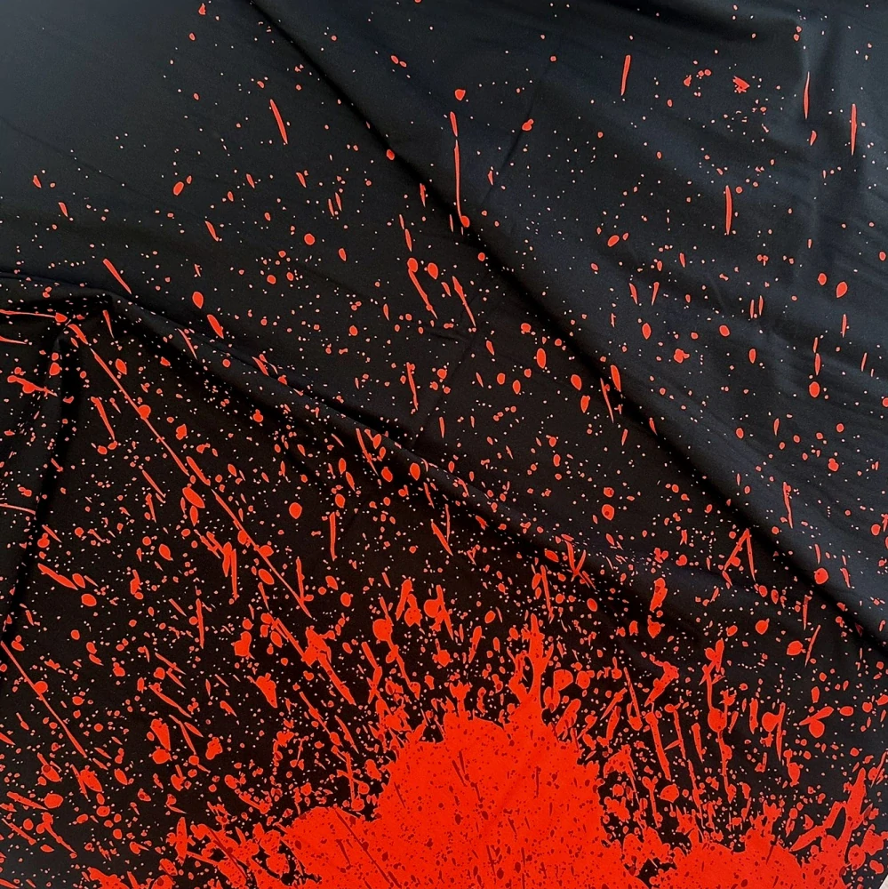 Úplet, Červenočerný, panel (E)