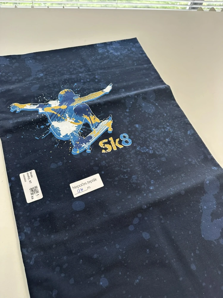 Teplákovina, Skate, panel (E) - poslední kus