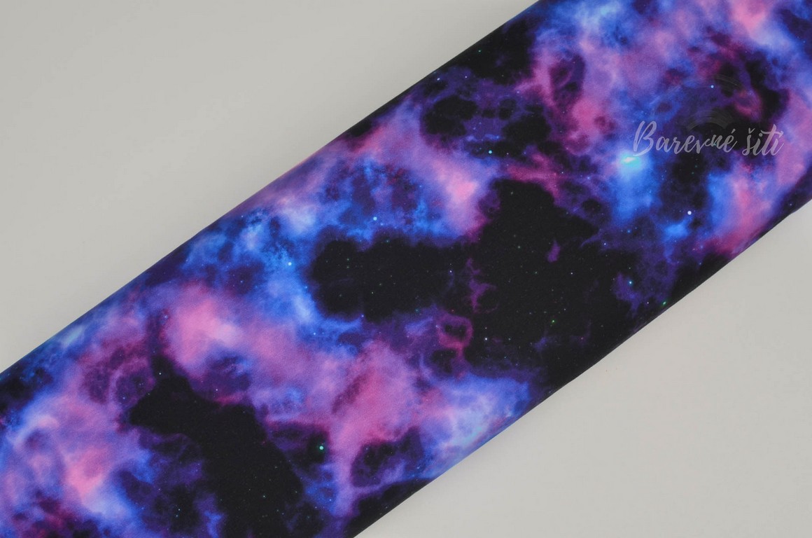 Úplet Fialovo černá galaxie (E)