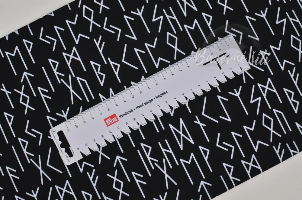 Úplet, Starověké písmo na černé (E)