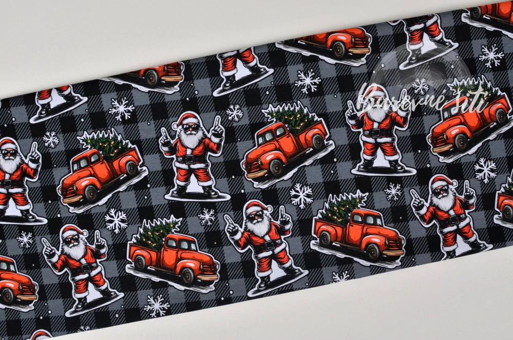 Úplet, Santa na šedočerném káru (E)