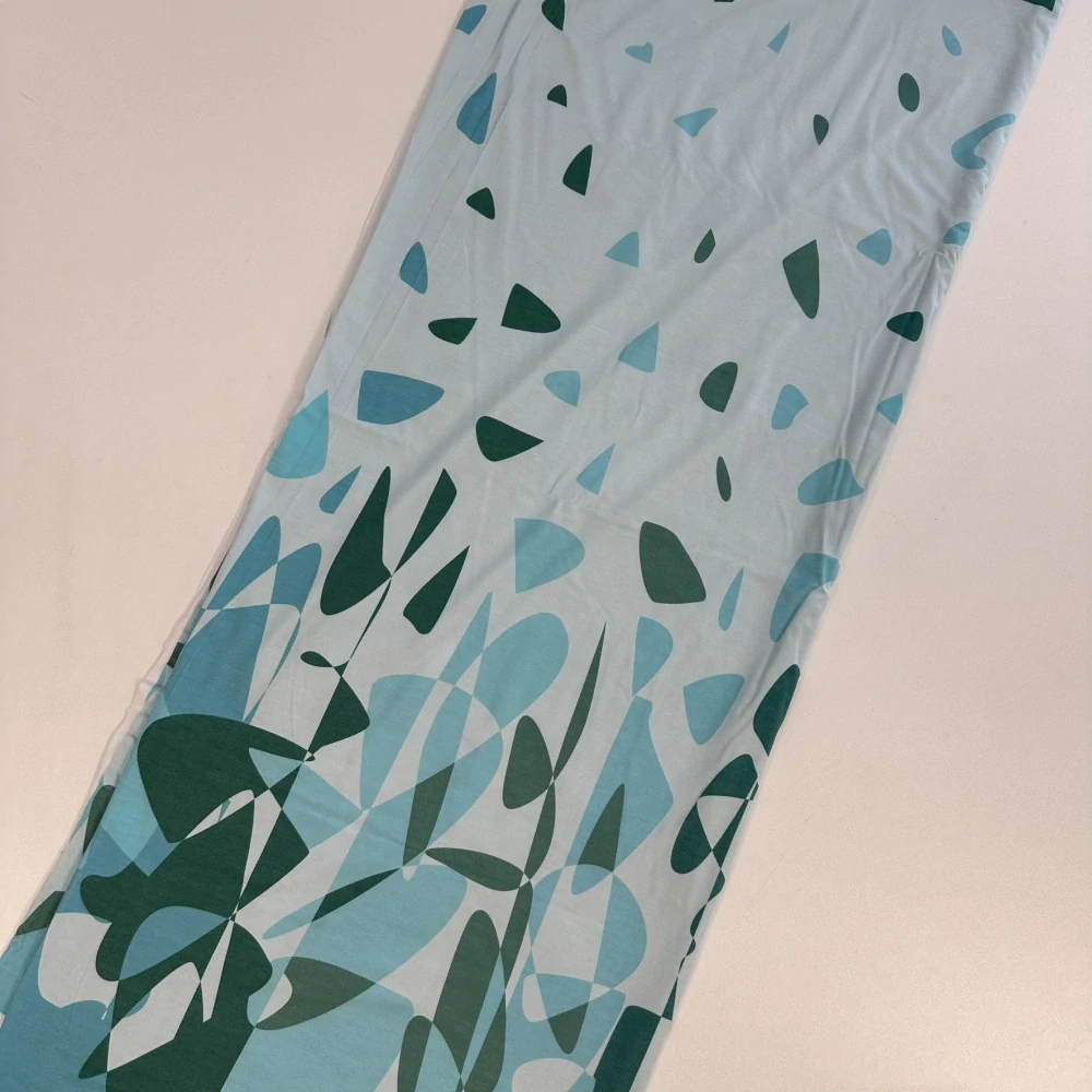 Viskozový úplet, Mentolová geometrie, panel (E)