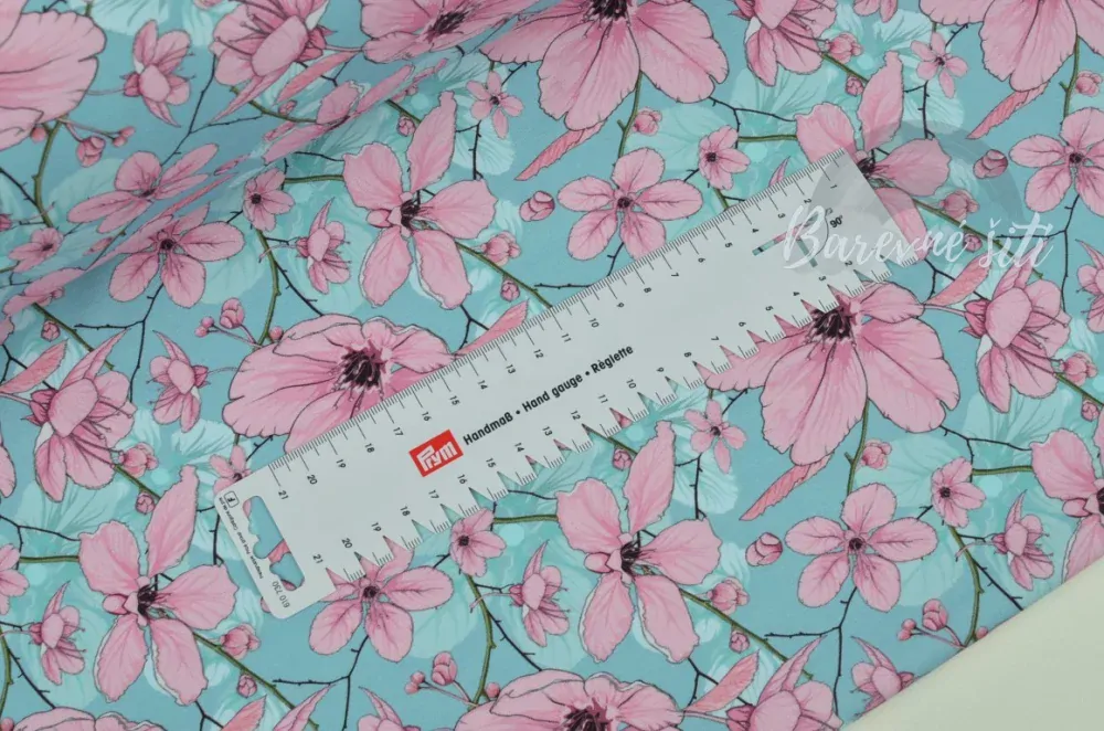 Úplet Růžové magnolie na mátové (E)