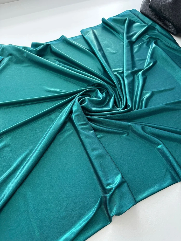 Společenský úplet Metalic ZELENÁ (E)