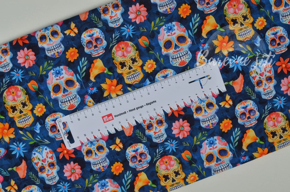 Úplet, Barevné muertos na modré (E)