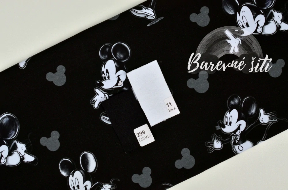 Úplet, Mickey na černé (E) 1m/ks