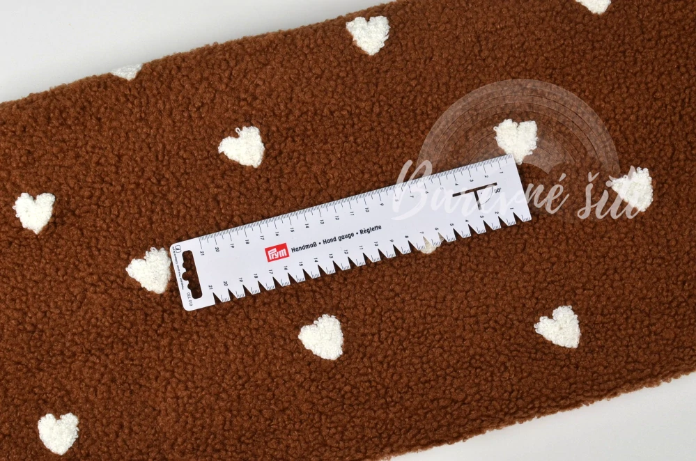 Teddy bouclé Béžová srdíčka na karamelu (E)